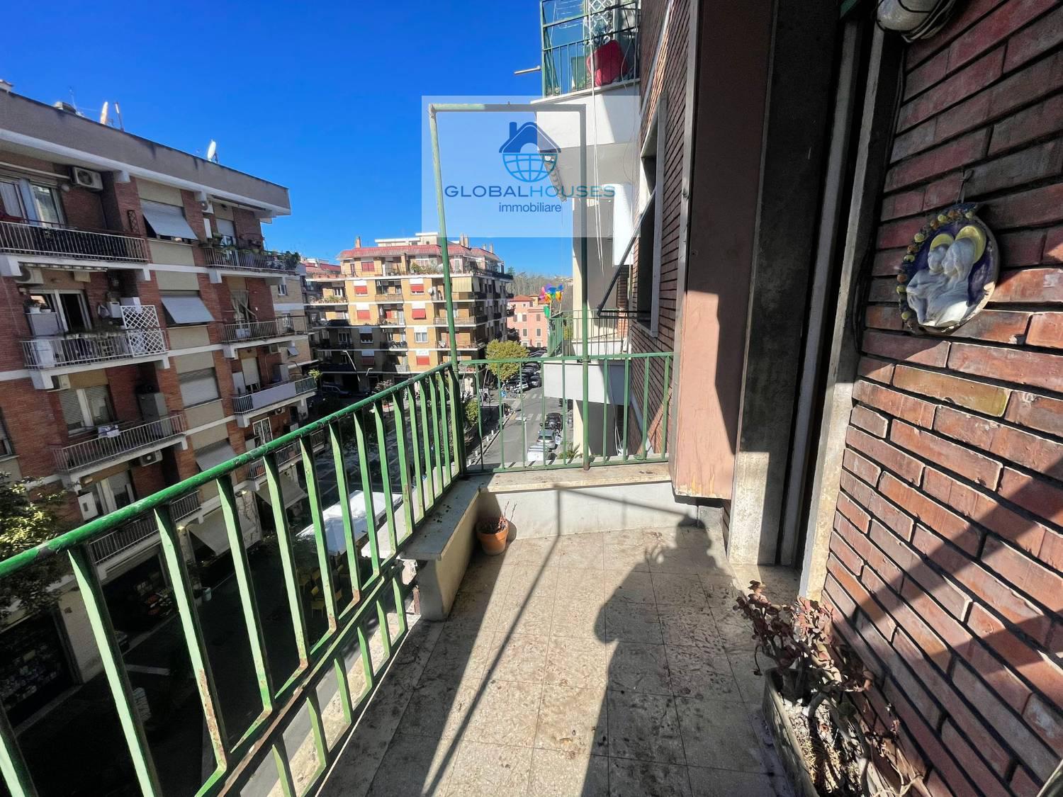 Foto 12 di 15 - Appartamento in vendita a Roma