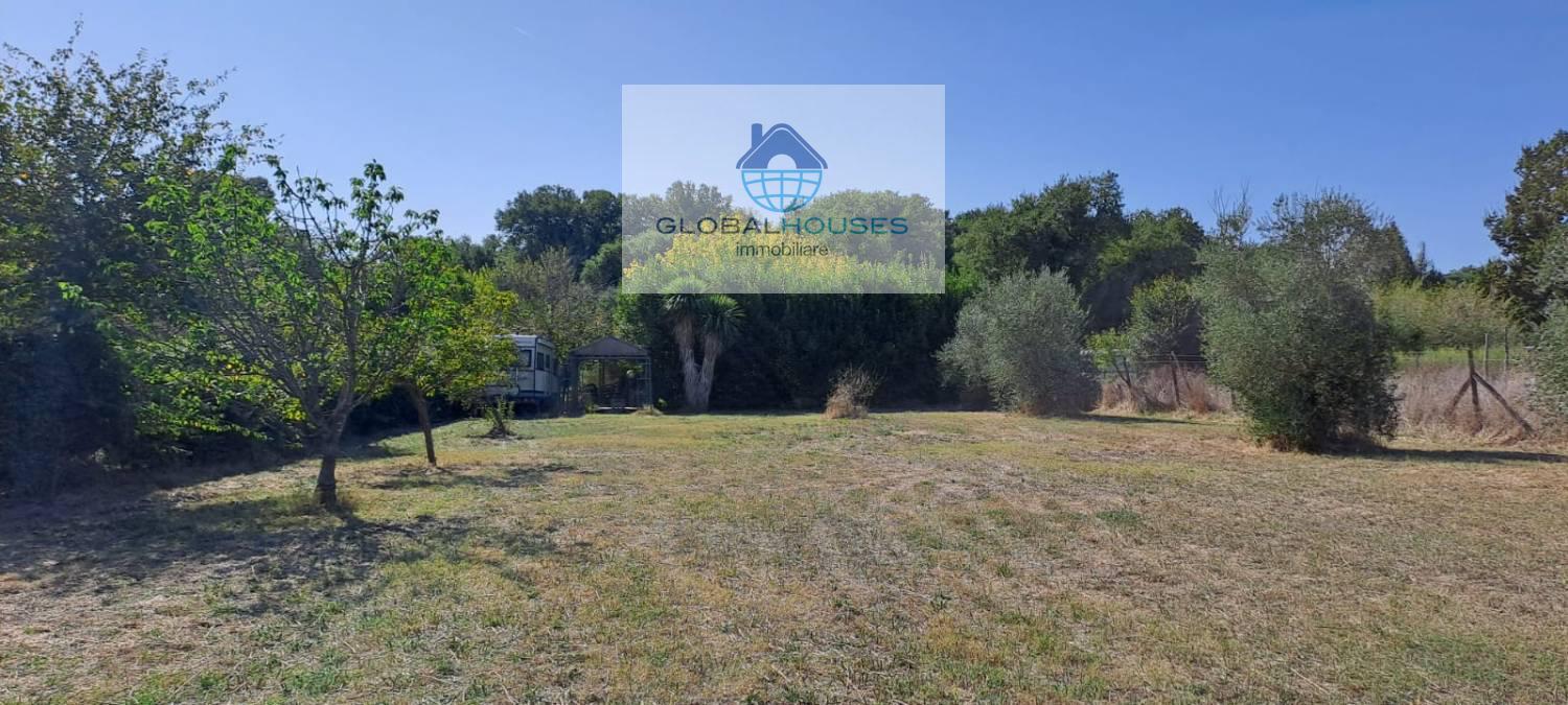 Terreno agricolo in vendita a Anguillara Sabazia (RM)