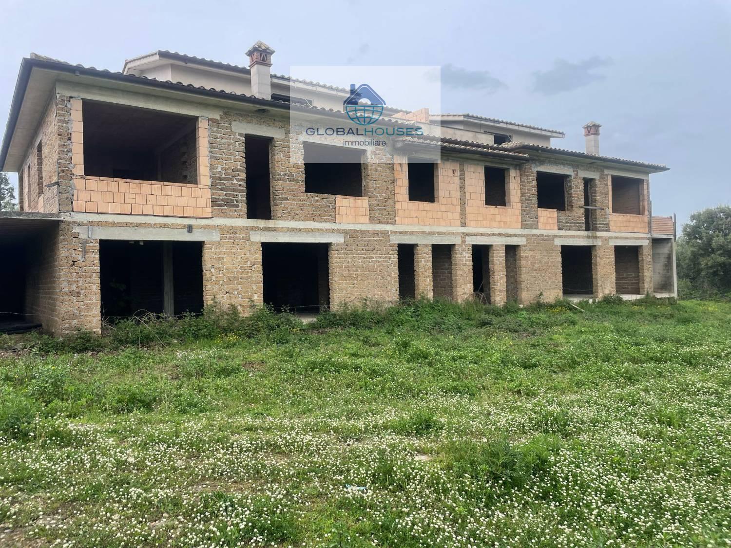 Rustico in vendita a Monterosi (VT)