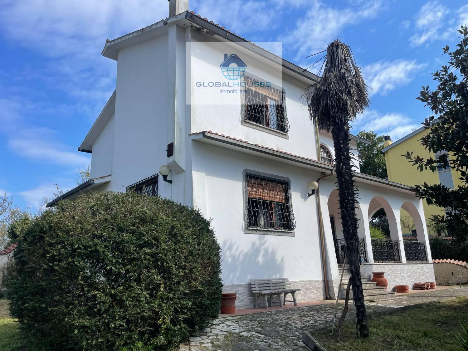 Villa in vendita a Campagnano Di Roma (RM)