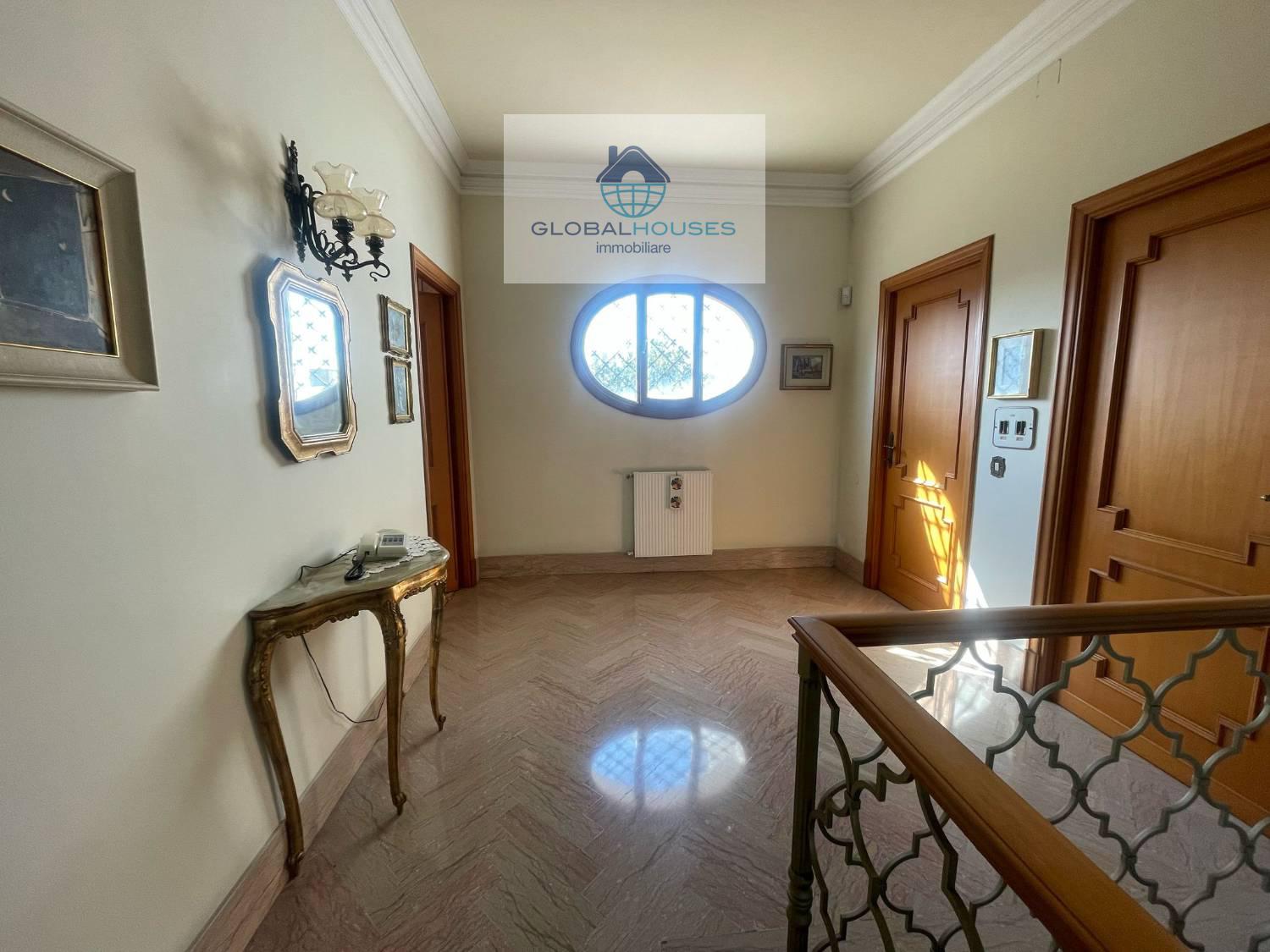 Villa in vendita a Campagnano Di Roma (RM)