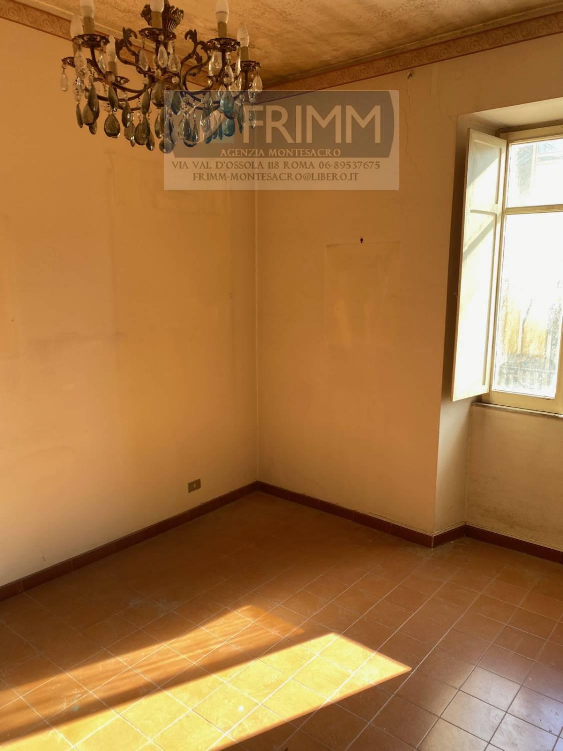 Foto 3 di 22 - Appartamento in vendita a Roma