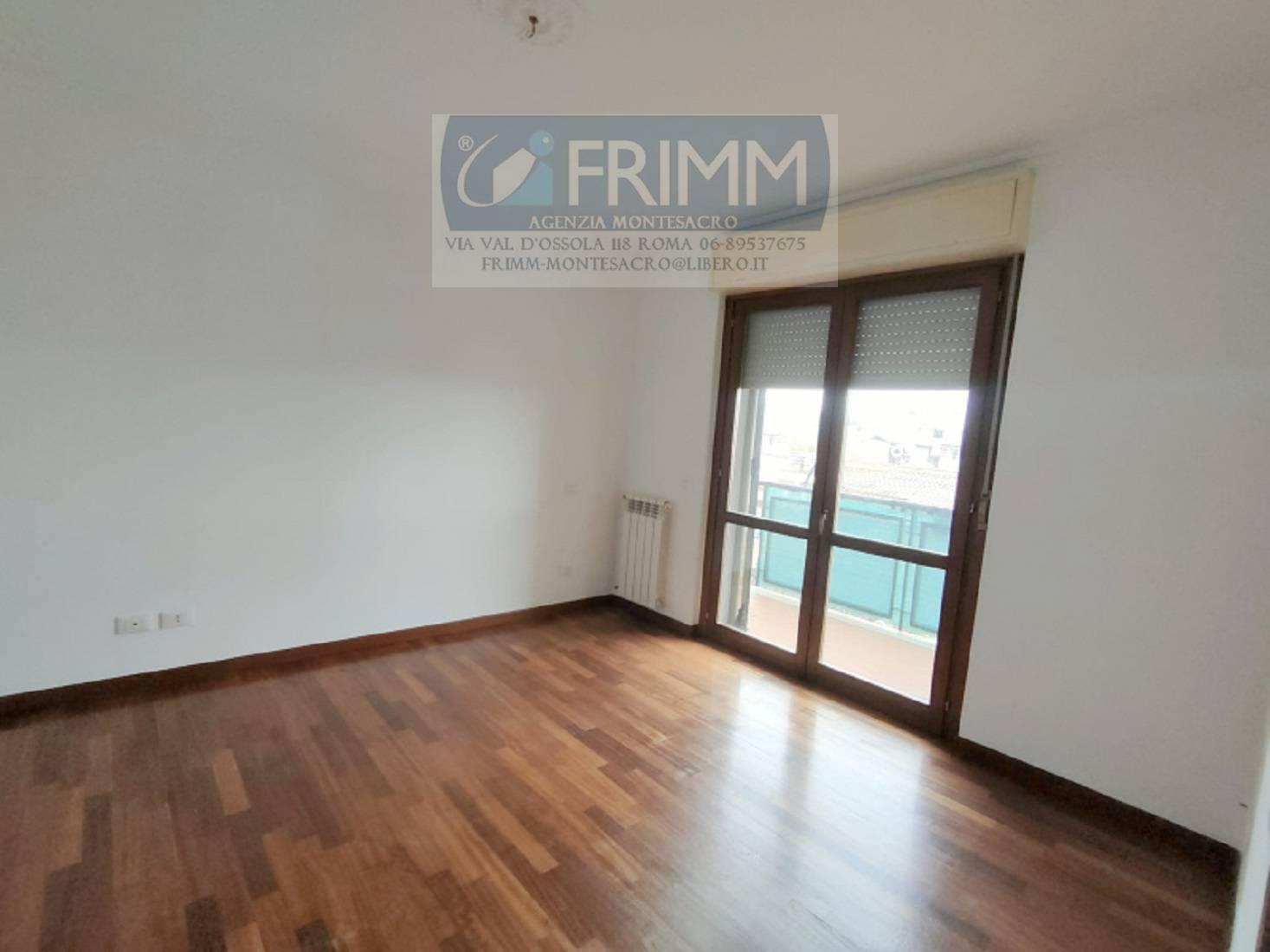 Foto 8 di 15 - Appartamento in vendita a Roma