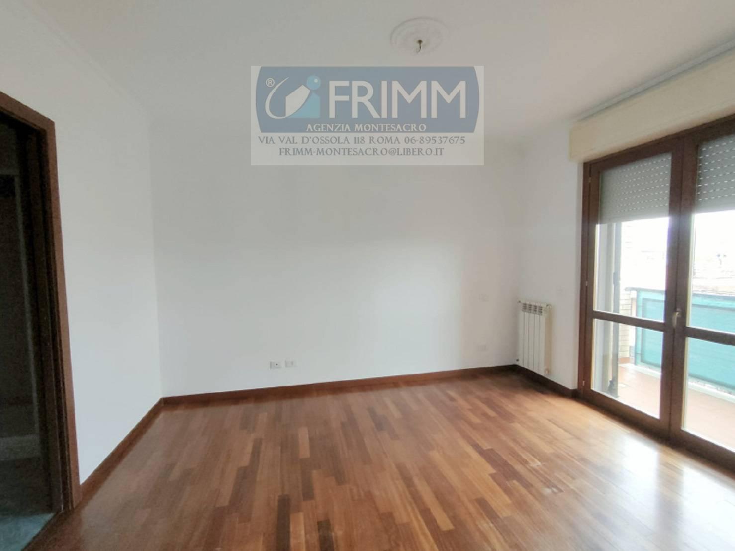 Foto 9 di 15 - Appartamento in vendita a Roma