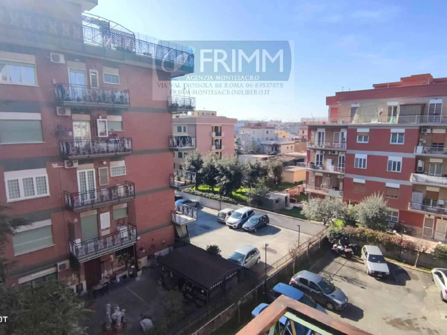 Foto 20 di 21 - Appartamento in vendita a Roma