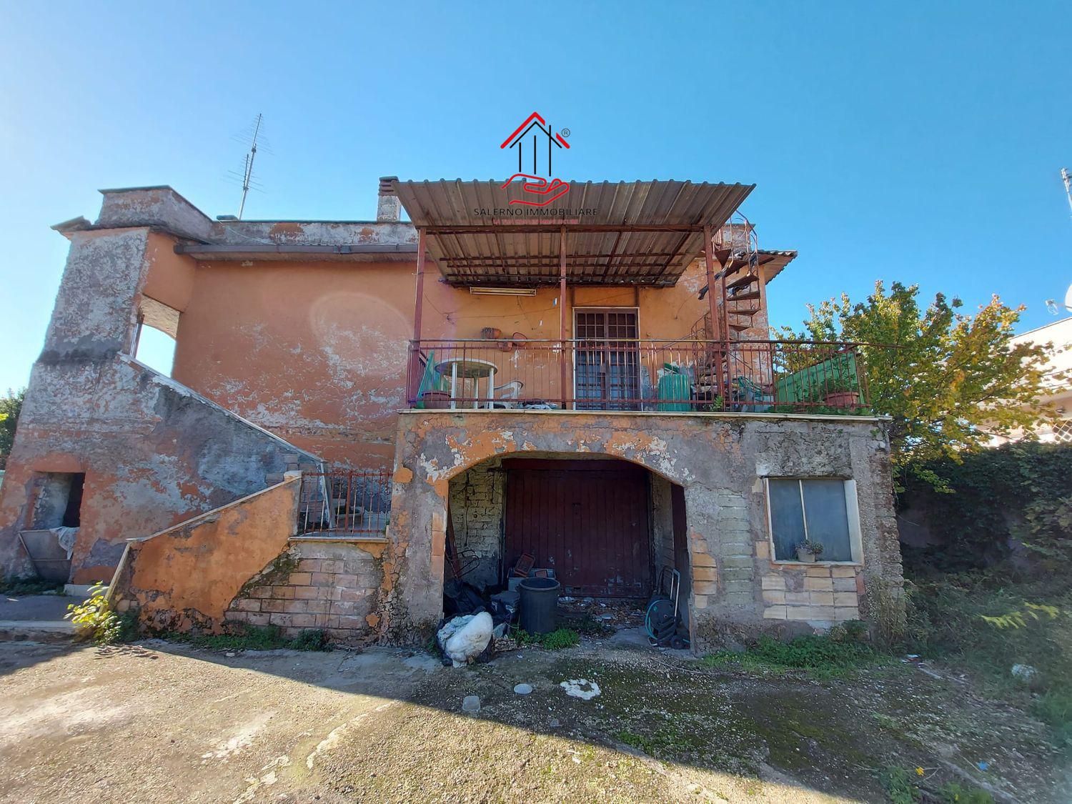 Foto 2 di 12 - Casa indipendente in vendita a Roma