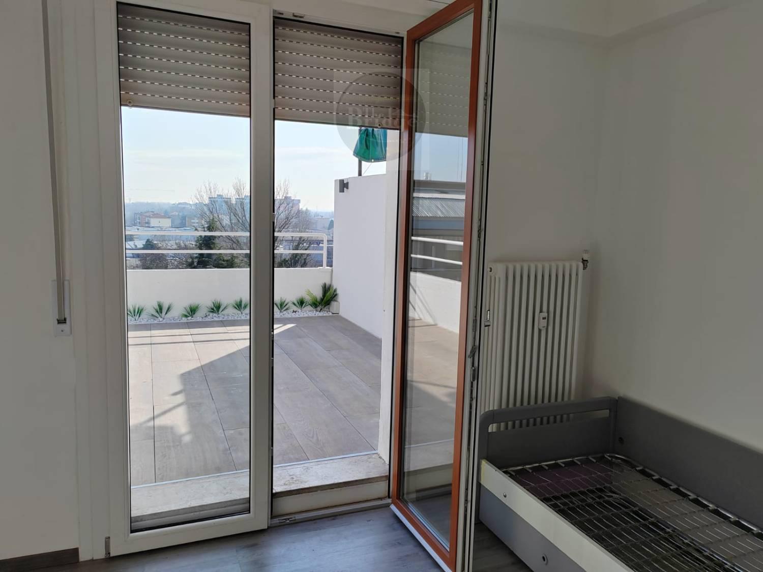 Foto 4 di 14 - Appartamento in vendita a Modena