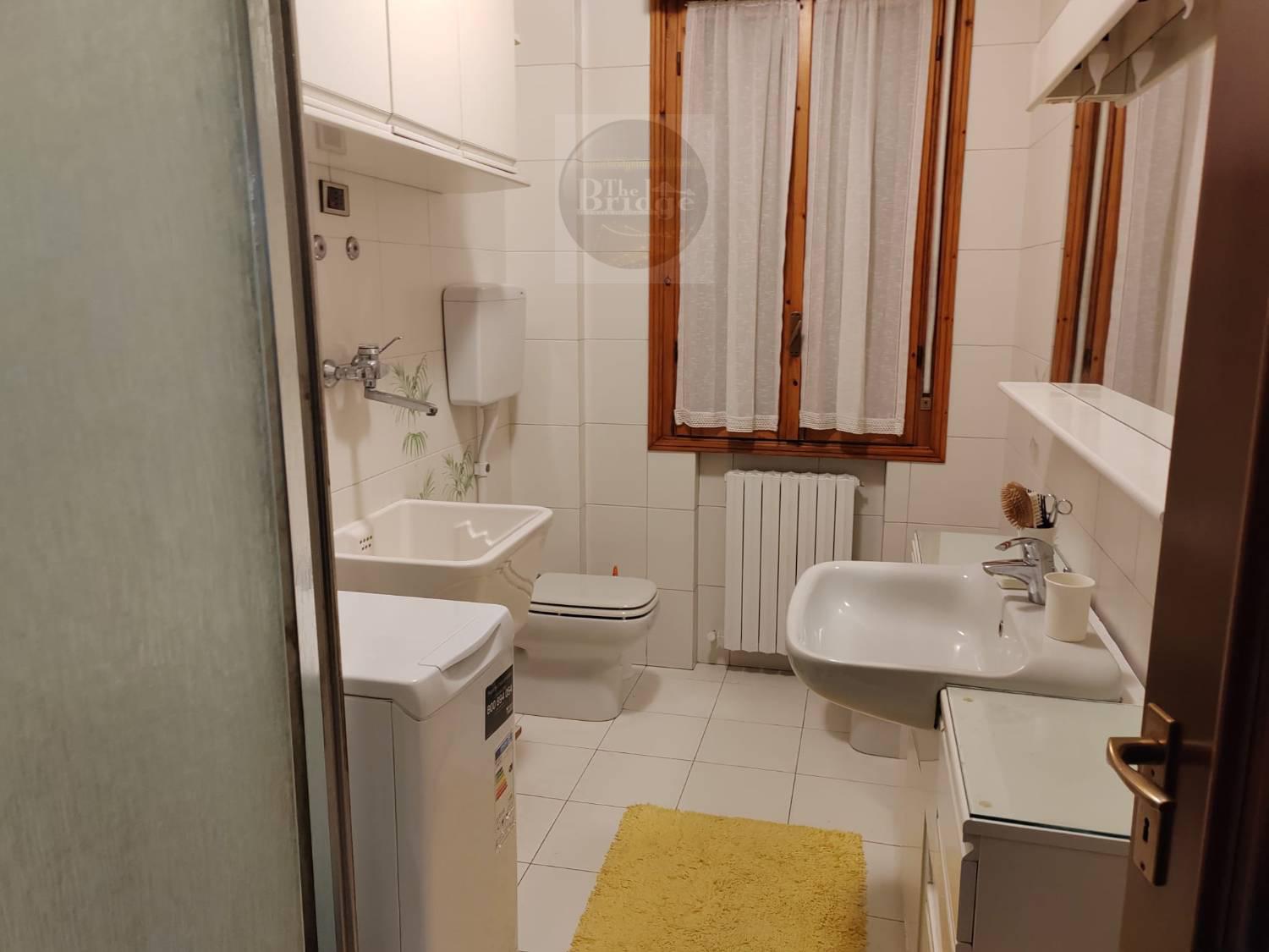 Foto 17 di 19 - Appartamento in vendita a Modena