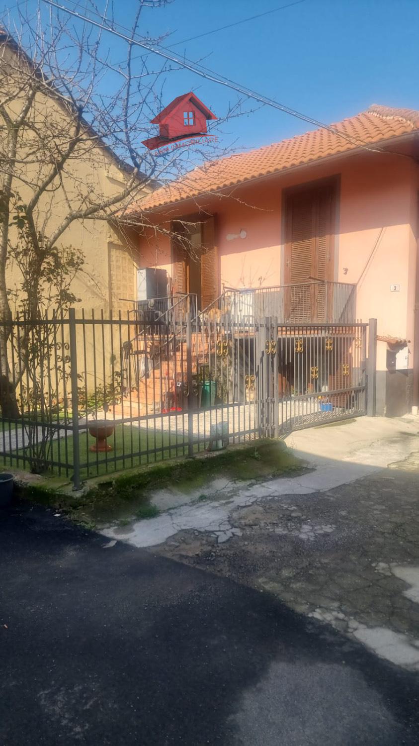 Foto 1 di 10 - Appartamento in vendita a Sulbiate