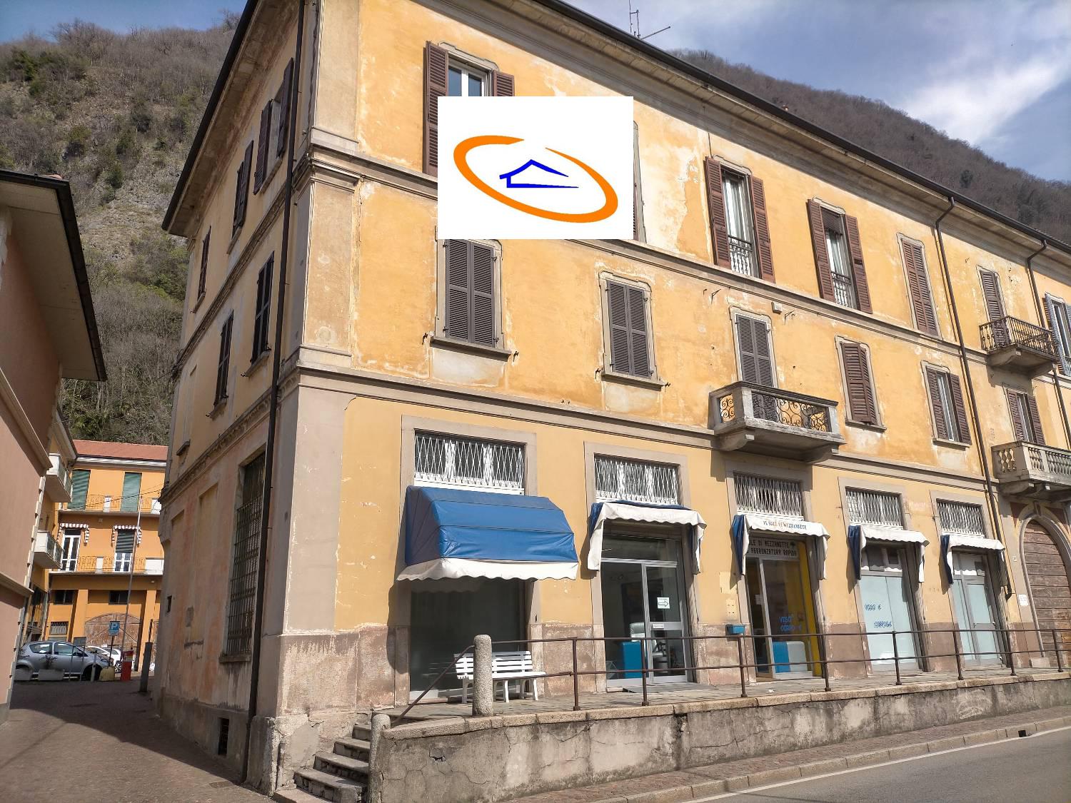 Appartamento in vendita a Laveno-mombello (VA)