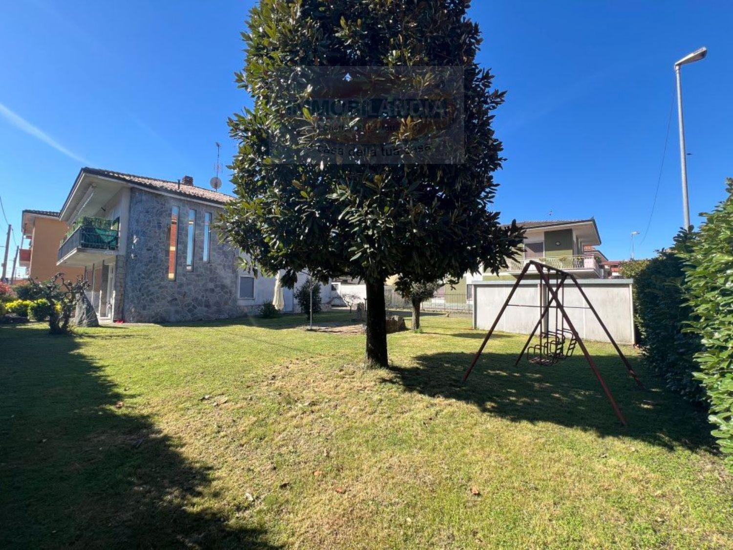 Villa in vendita a Paullo (MI)