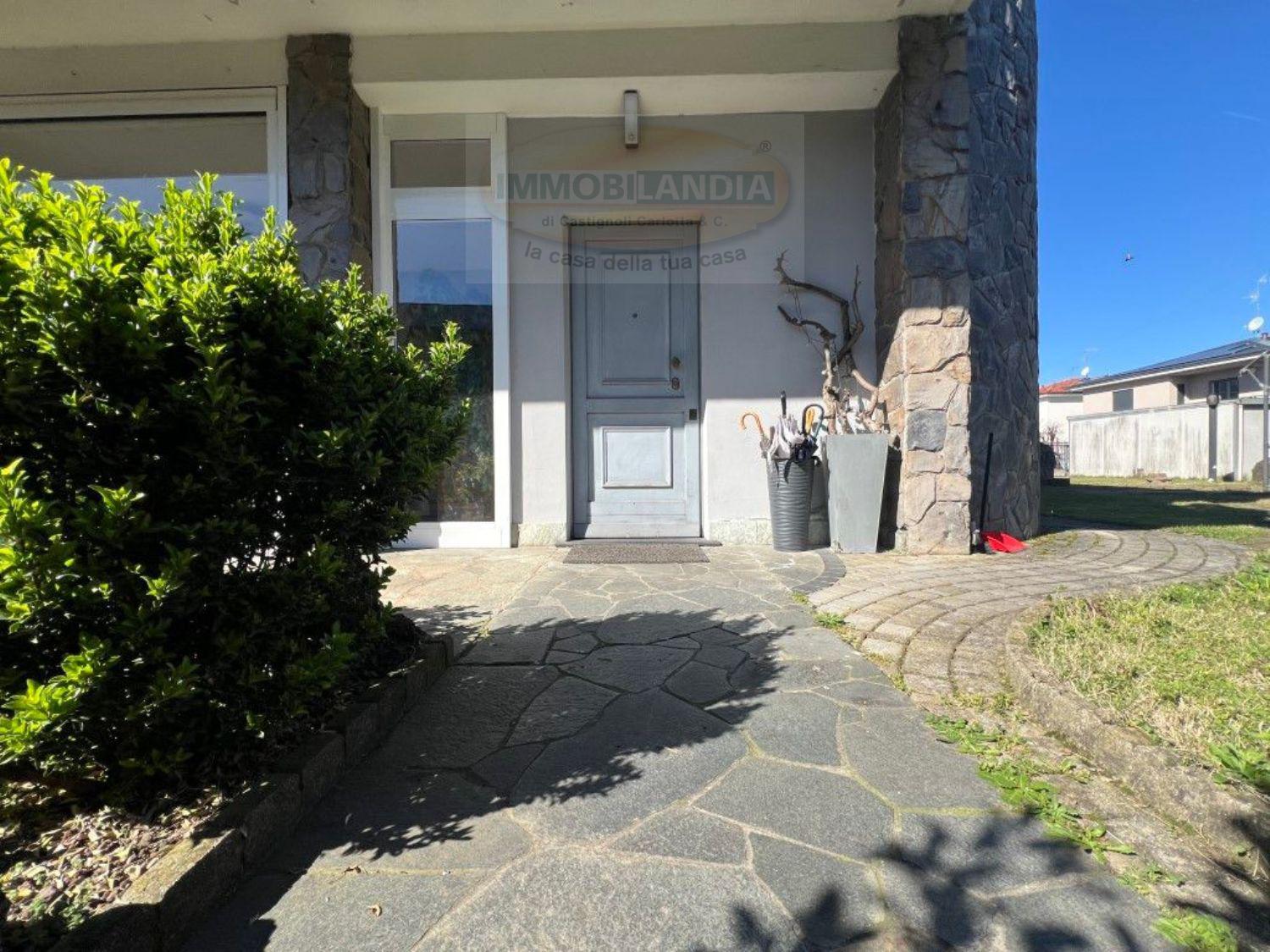 Villa in vendita a Paullo (MI)