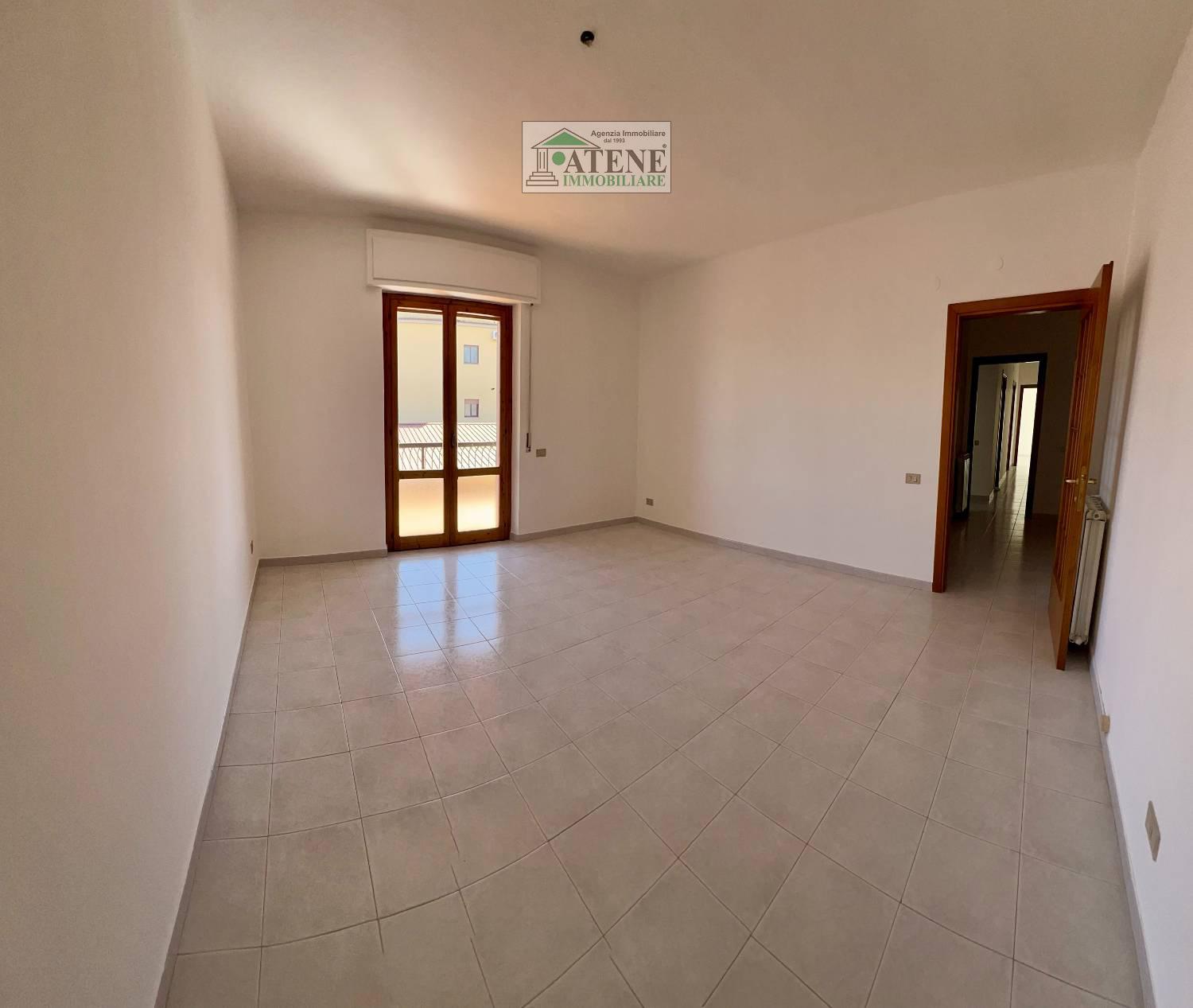 Foto 1 di 20 - Appartamento in vendita a Cagliari