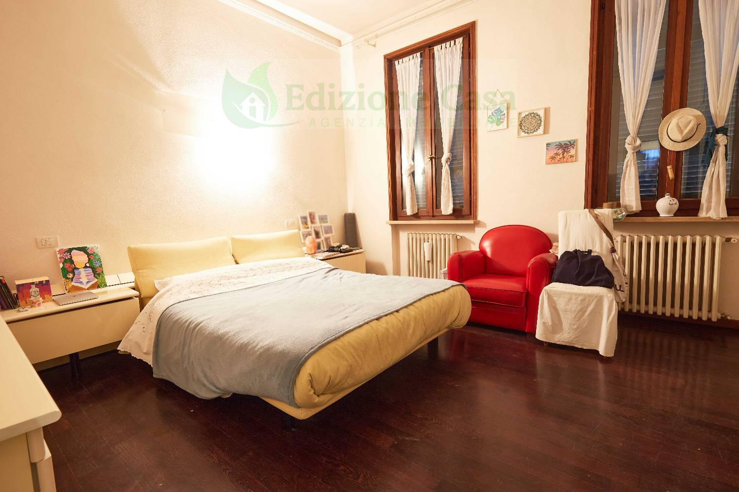 Foto 11 di 29 - Appartamento in vendita a Parma