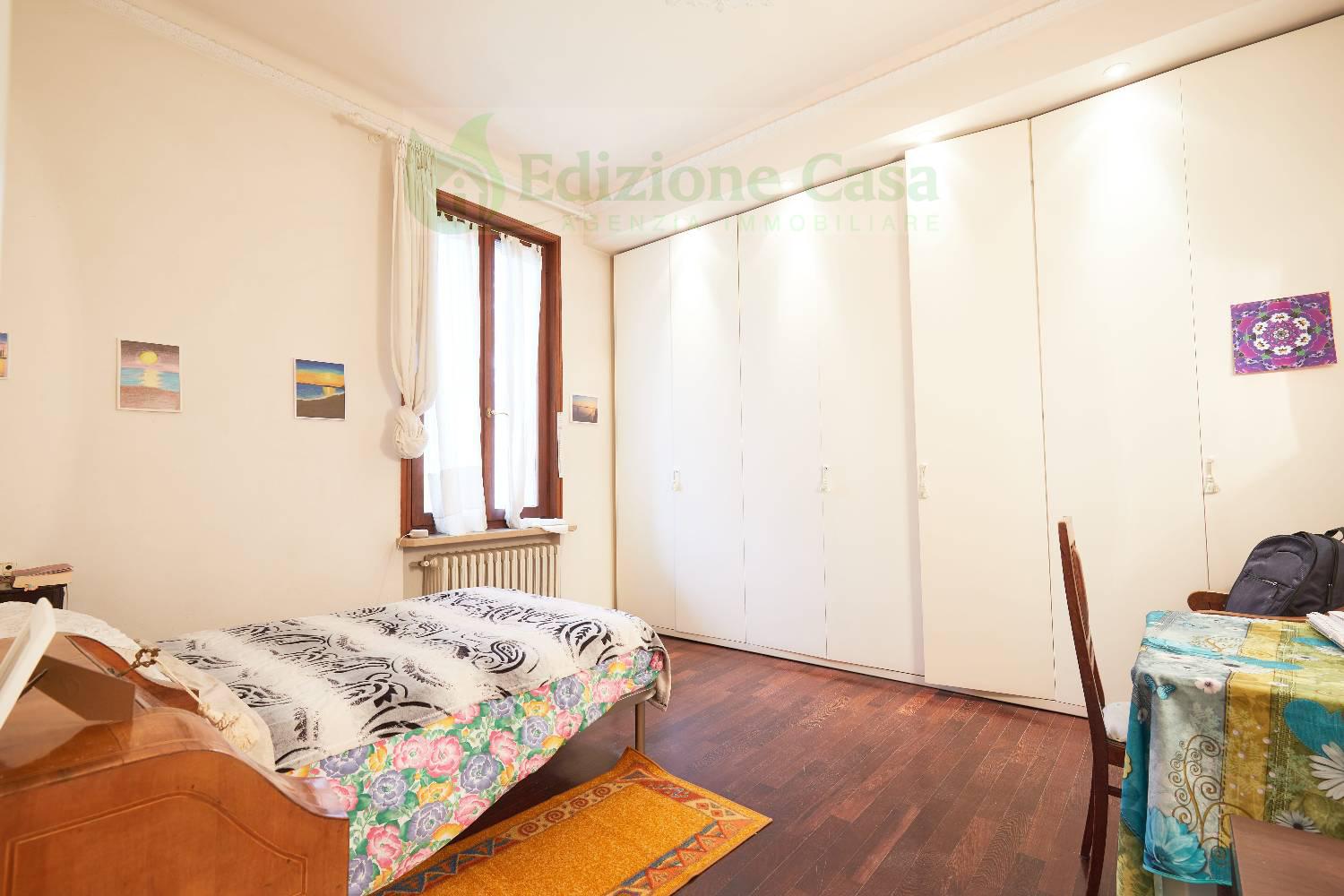 Foto 15 di 29 - Appartamento in vendita a Parma