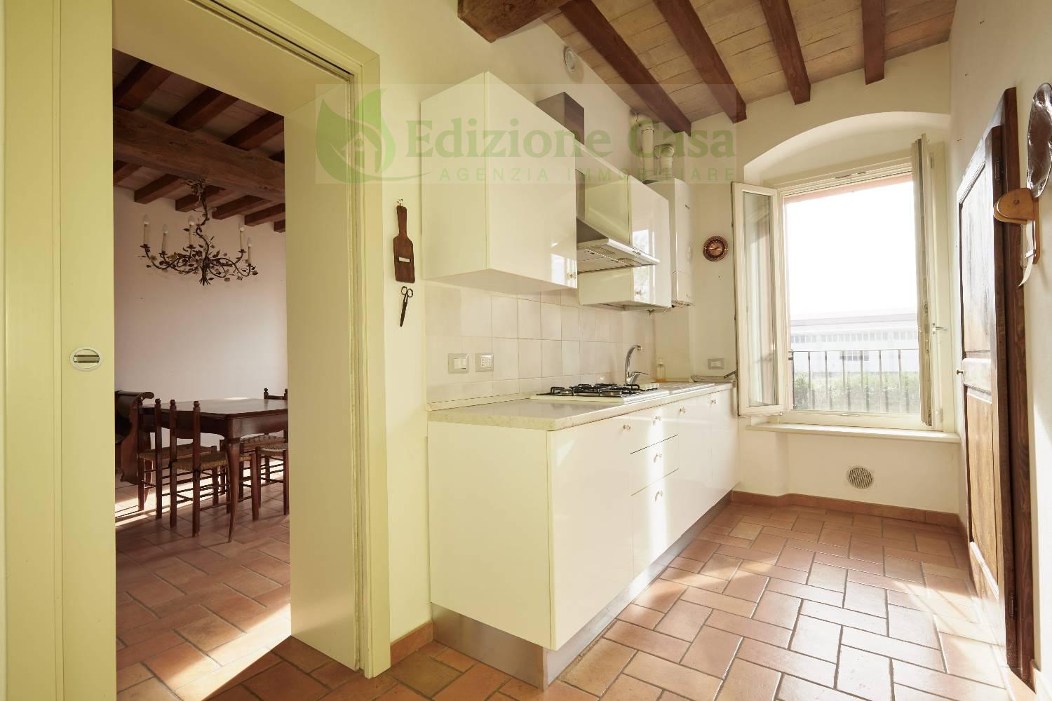 Foto 10 di 27 - Appartamento in vendita a Parma
