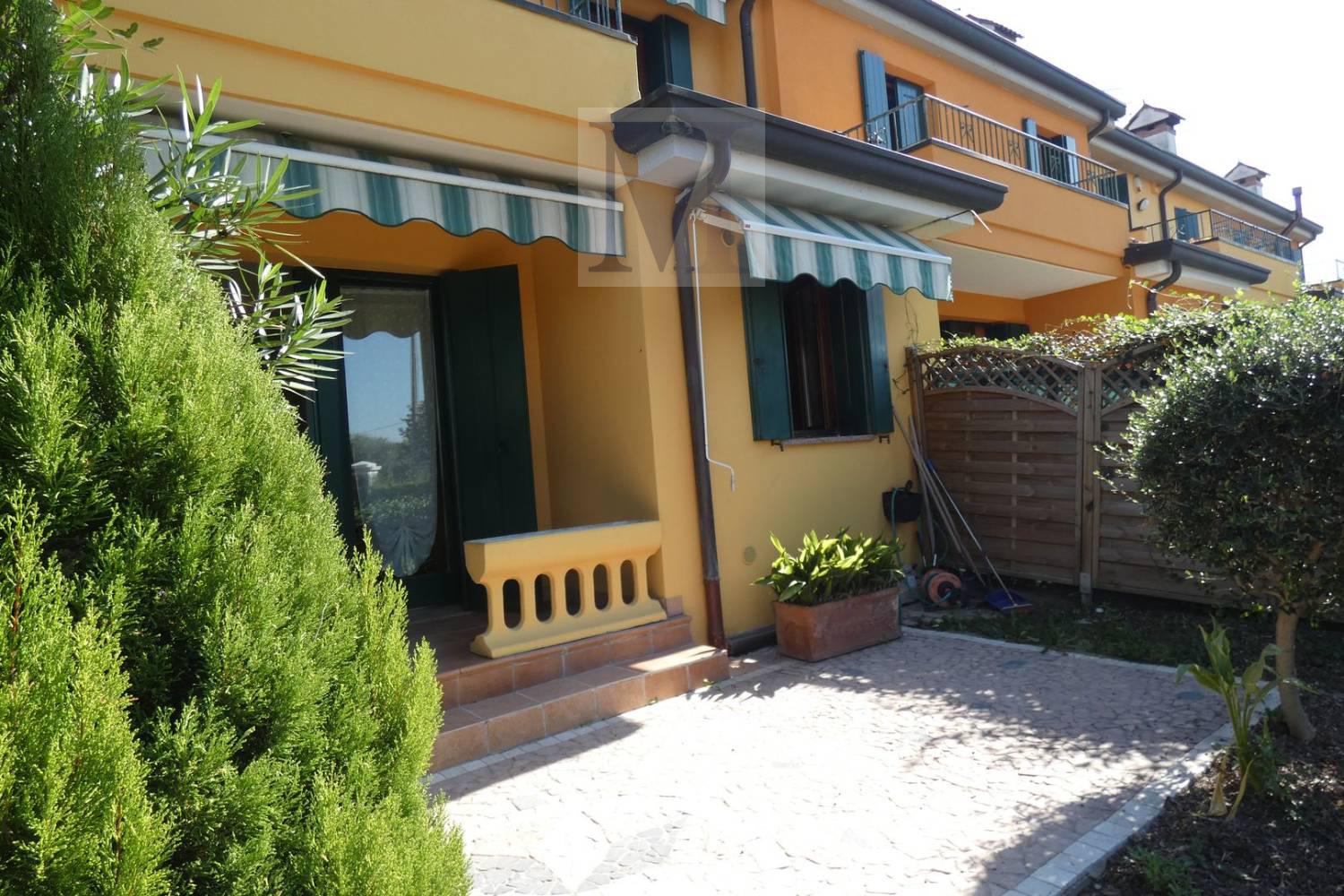 Foto 15 di 30 - Villa a schiera in vendita a Selvazzano Dentro