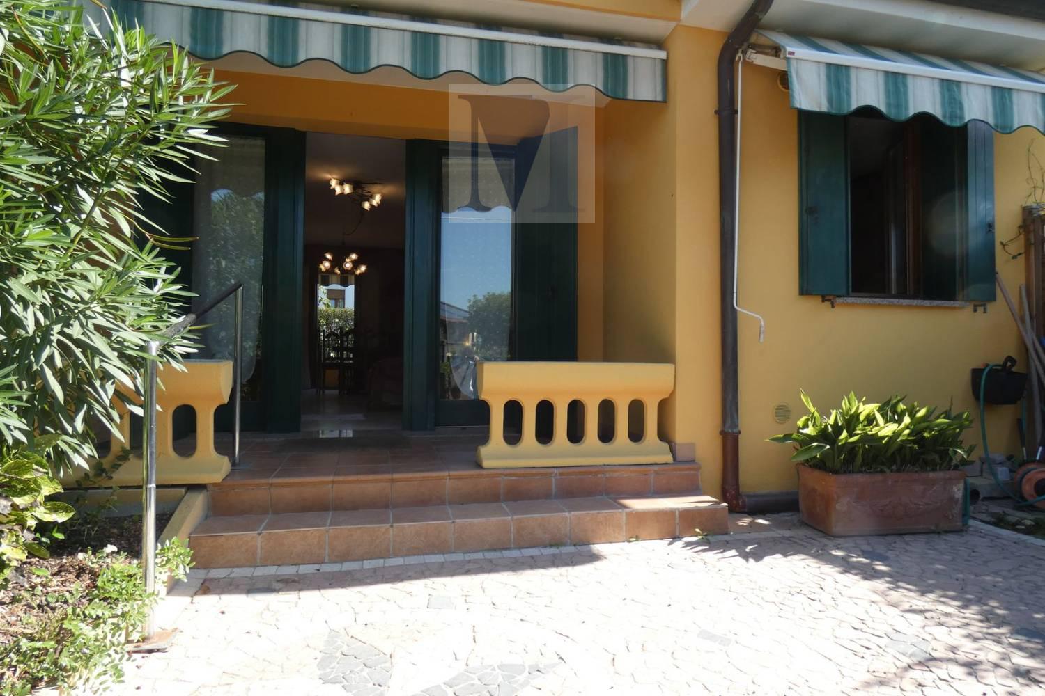 Foto 16 di 30 - Villa a schiera in vendita a Selvazzano Dentro