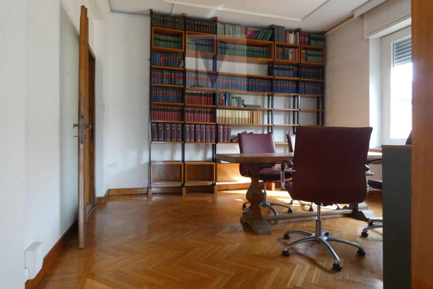 Foto 9 di 30 - Appartamento in vendita a Padova