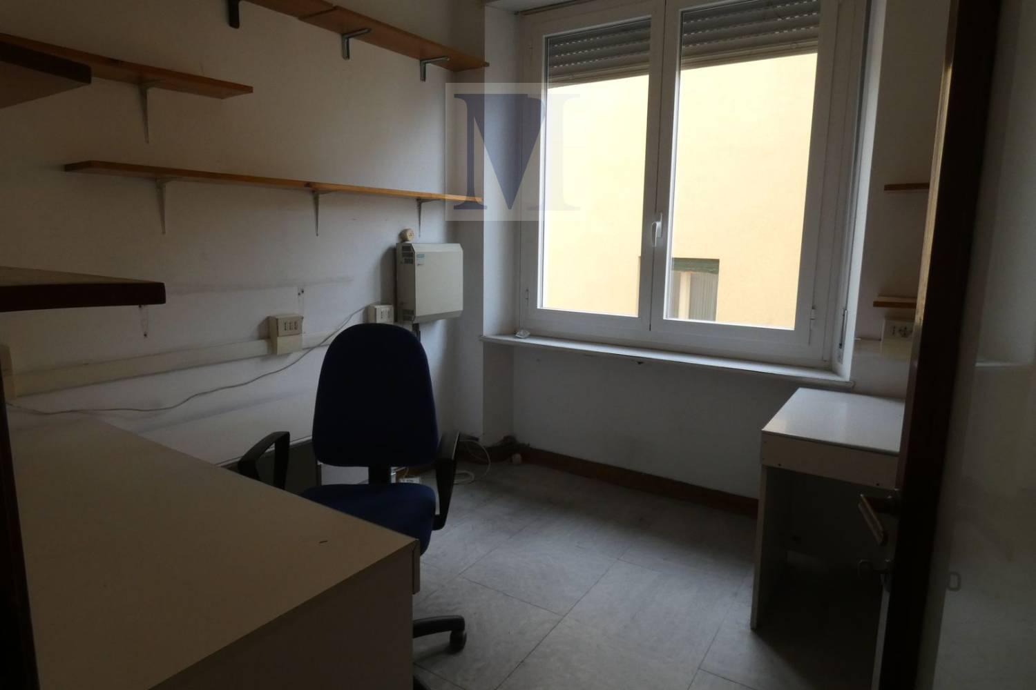 Foto 26 di 30 - Appartamento in vendita a Padova
