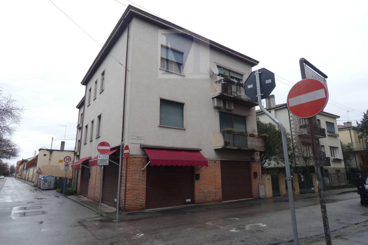 Foto 26 di 29 - Appartamento in affitto a Padova