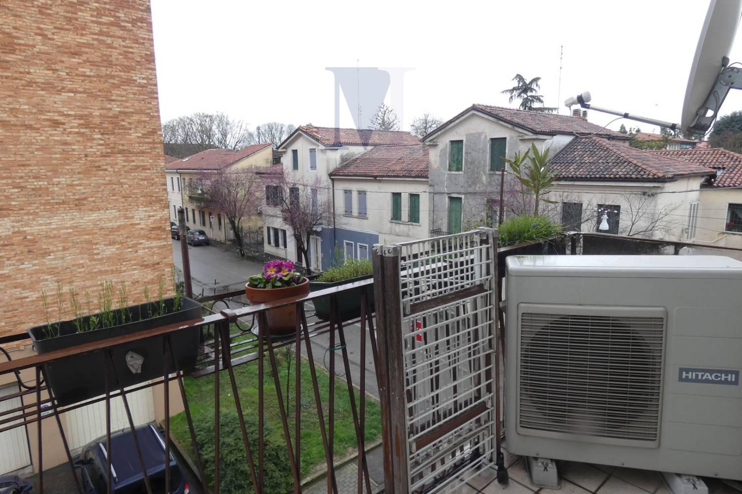 Foto 8 di 27 - Appartamento in affitto a Padova
