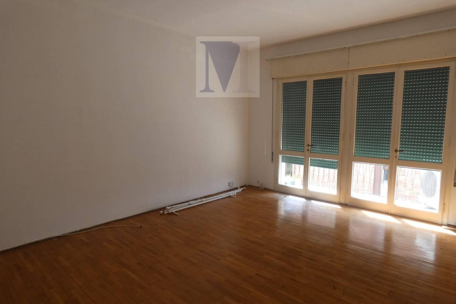 Foto 1 di 29 - Appartamento in affitto a Padova