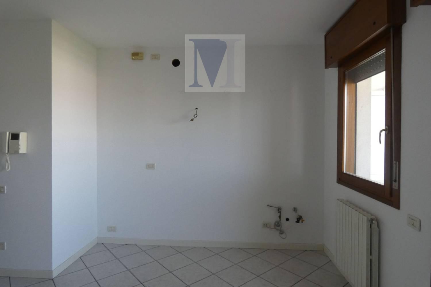 Foto 1 di 30 - Appartamento in vendita a Padova