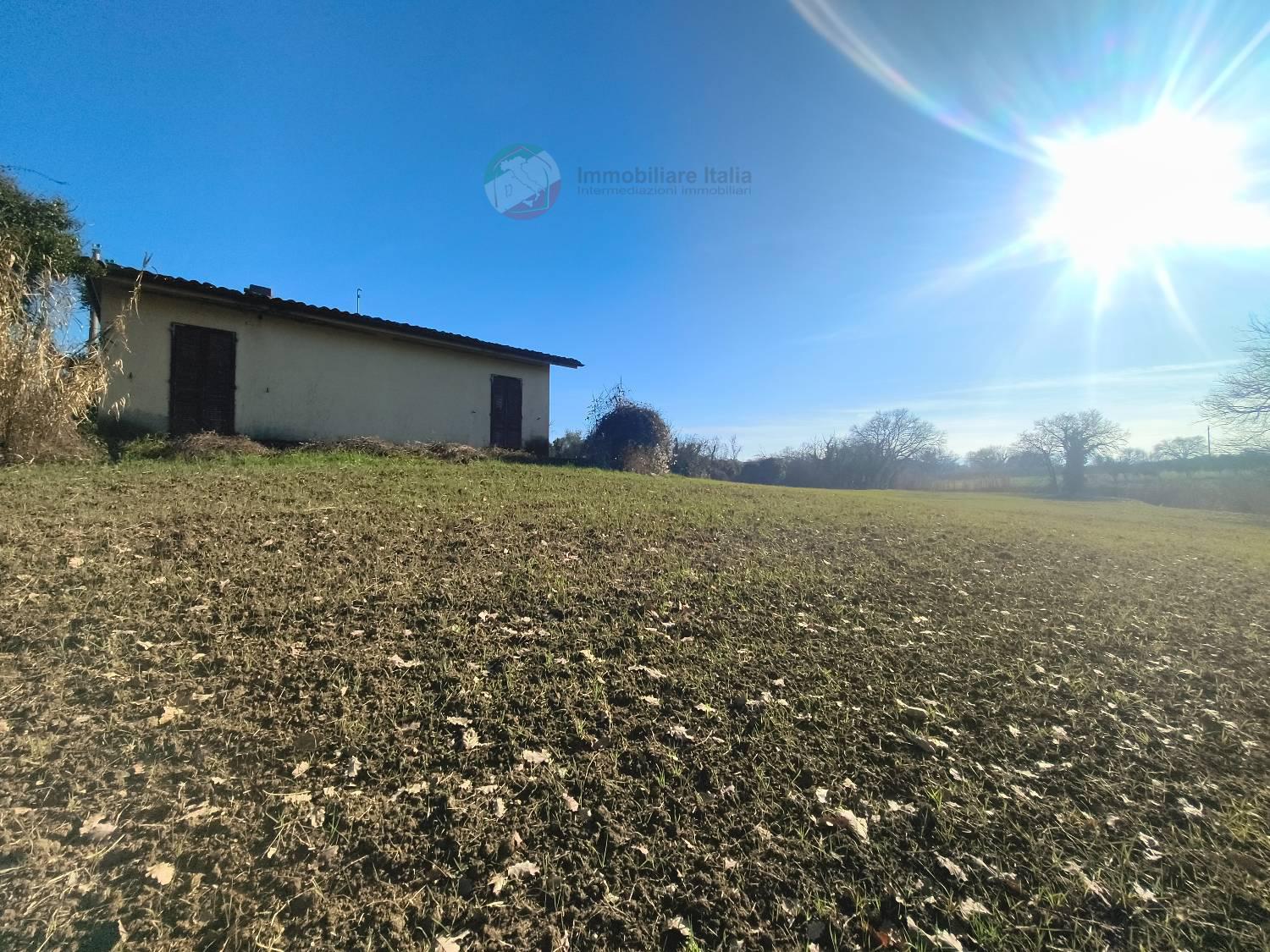 Magazzino in vendita a Misano Adriatico (RN)