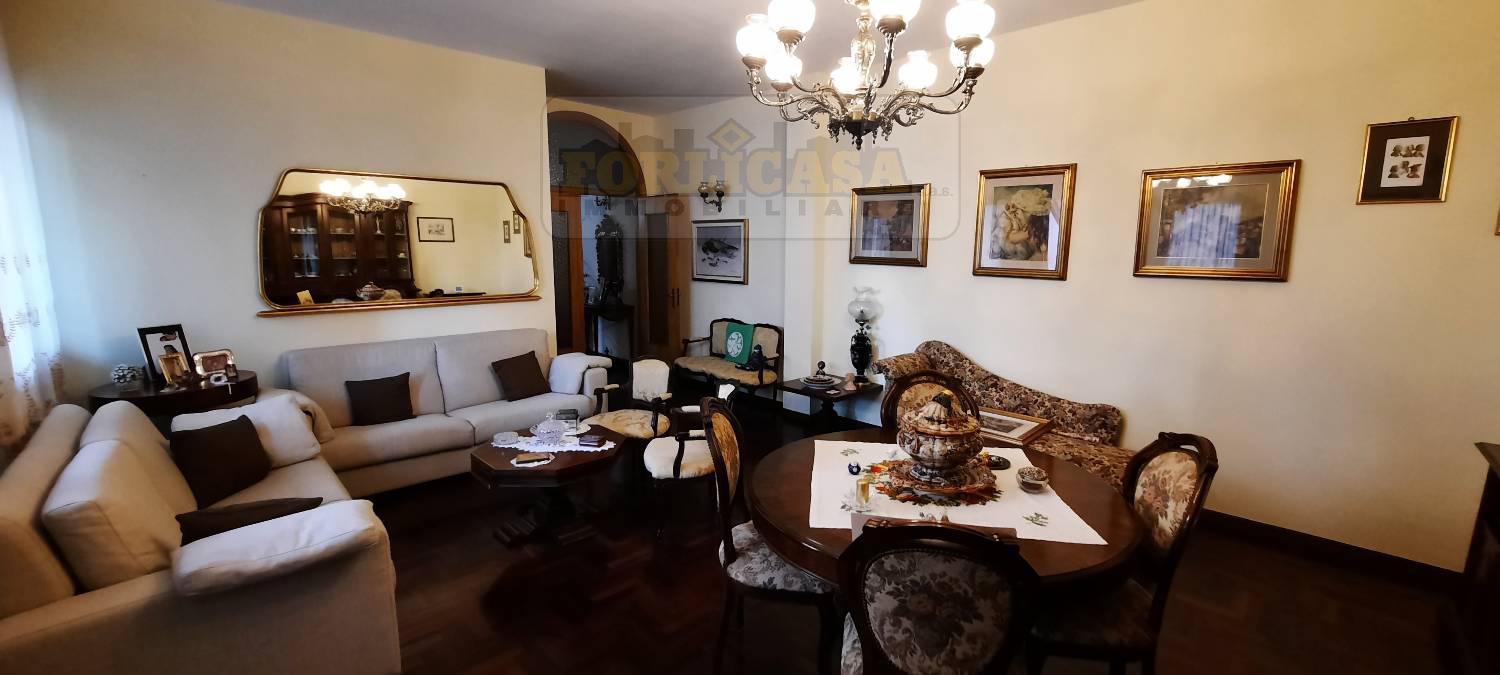 Foto 3 di 23 - Appartamento in vendita a Forlì
