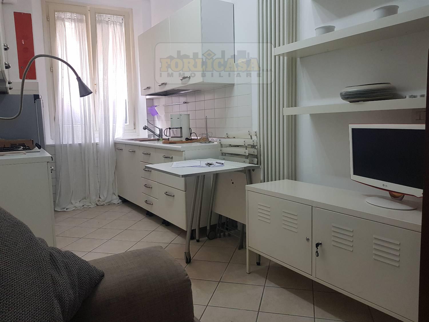 Foto 1 di 20 - Appartamento in vendita a Forlì