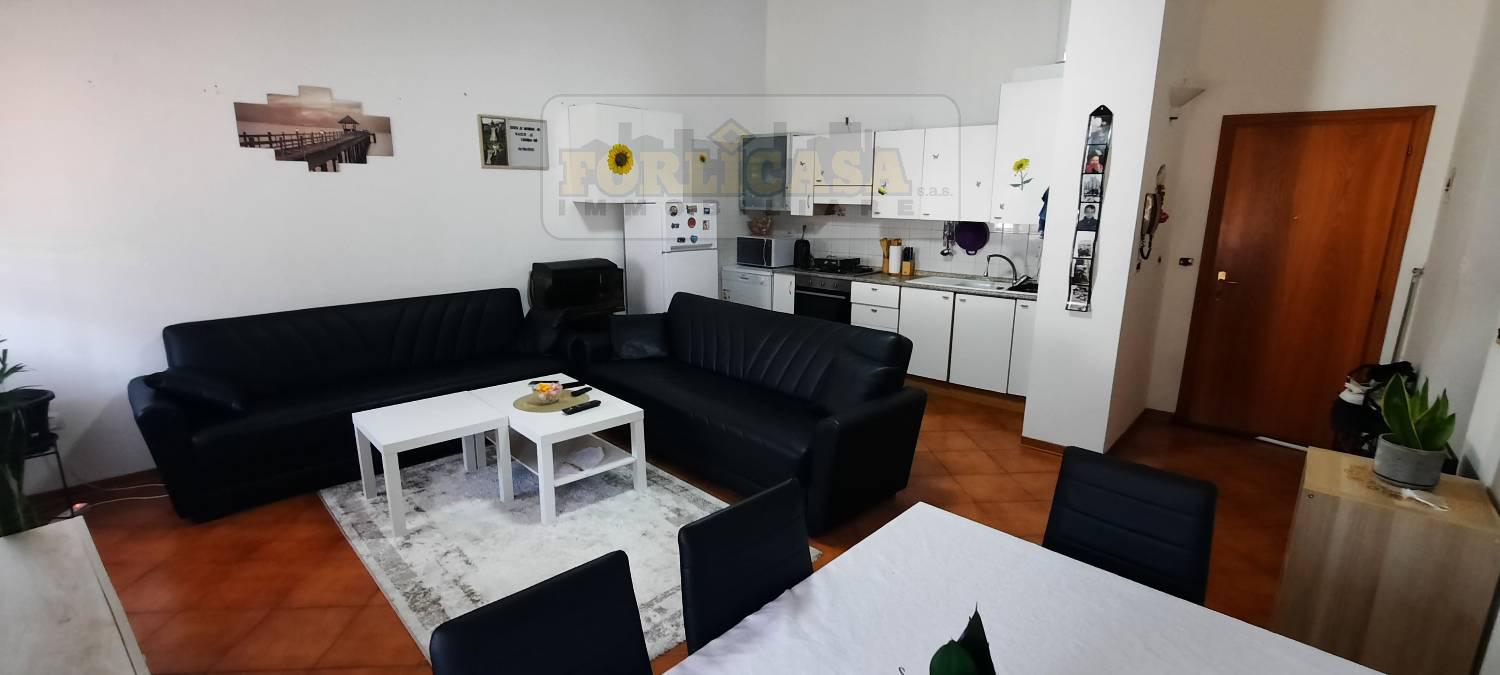 Foto 1 di 19 - Appartamento in vendita a Meldola