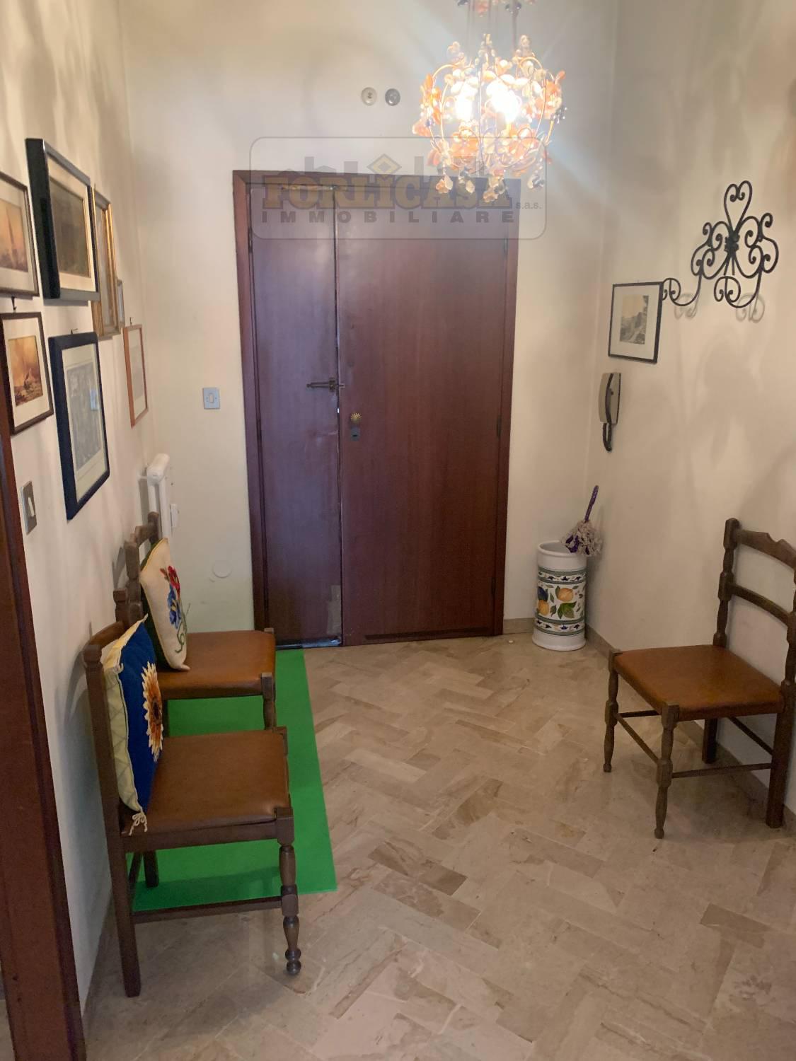 Foto 2 di 20 - Appartamento in vendita a Forlì