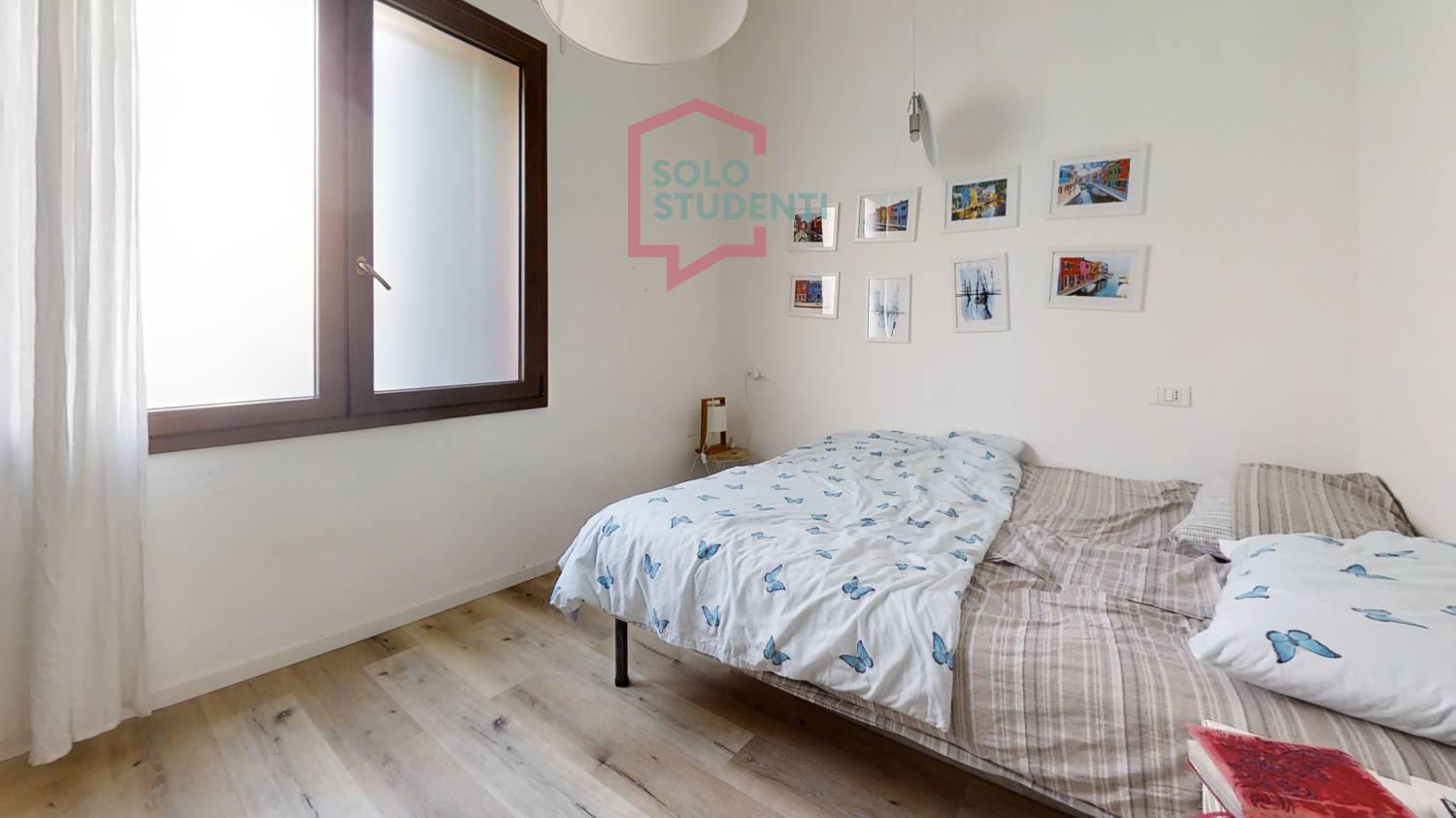 https://img.idia-cdn.it/images/wm/1759/36847/__IAAS1zU__Bedroom67.jpg