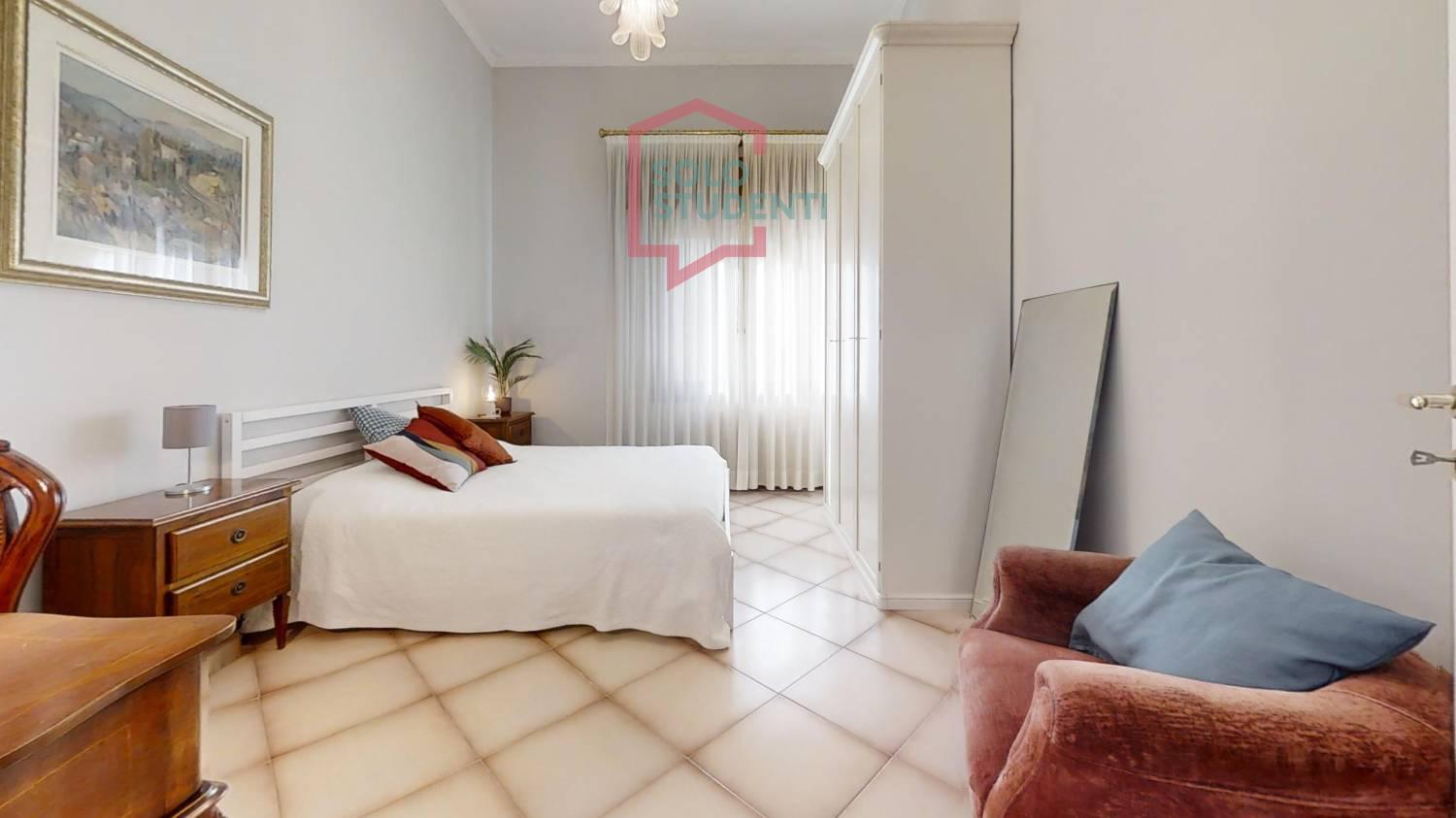 https://img.idia-cdn.it/images/wm/1759/48707/__IAAS1zU__Via-Fogazzaro-1-Bedroom_1.jpg