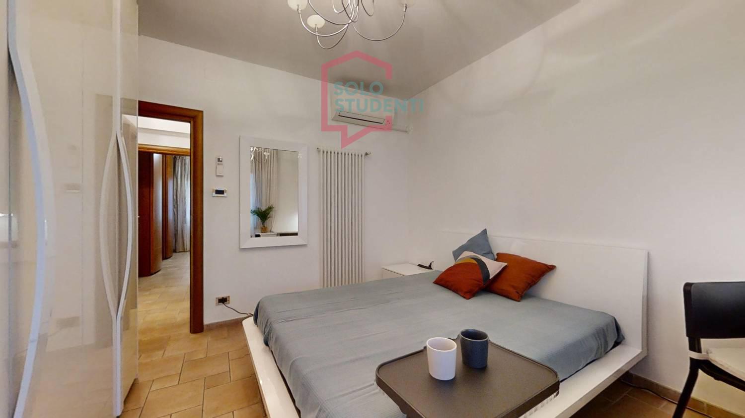 https://img.idia-cdn.it/images/wm/1759/49473/__IAAS1zU__Via-Torino-7-12022024_141256.jpg