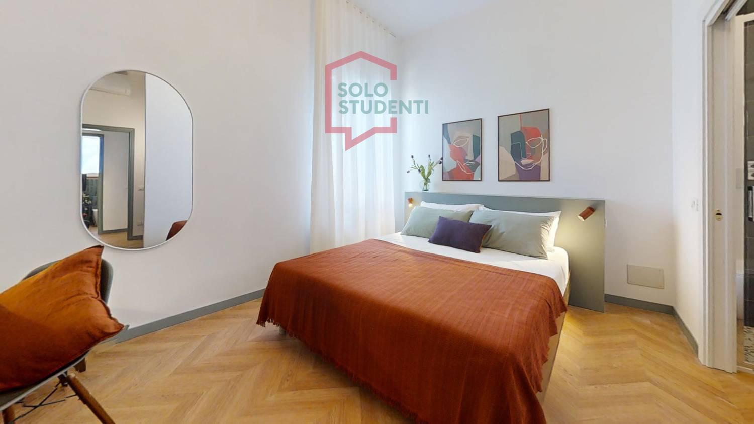 https://img.idia-cdn.it/images/wm/1759/50773/__IAAS1zU__San-Stae-Bedroom_1.jpg