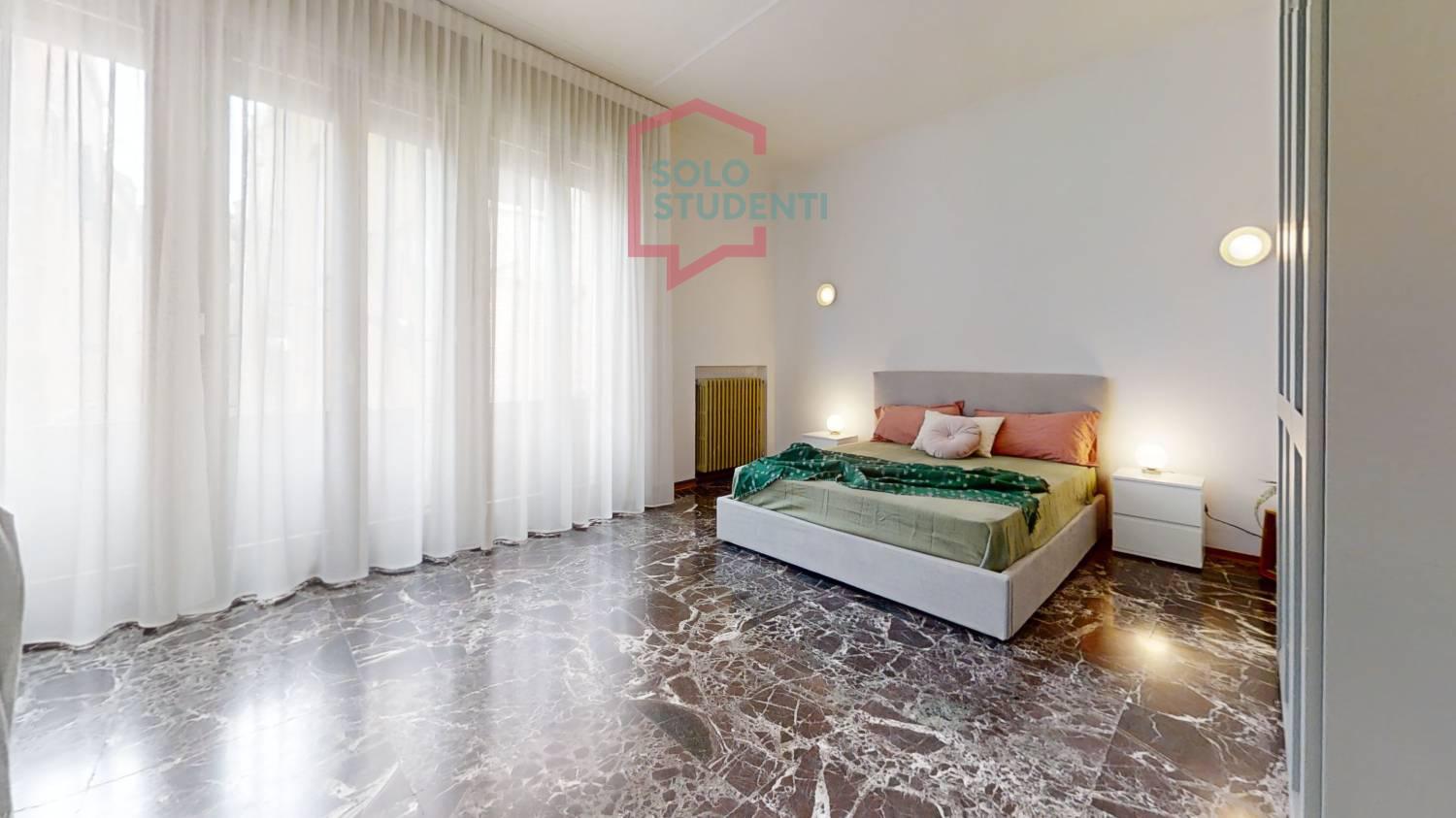 https://img.idia-cdn.it/images/wm/1759/51039/__IAAS1zU__Bedroom72.jpg