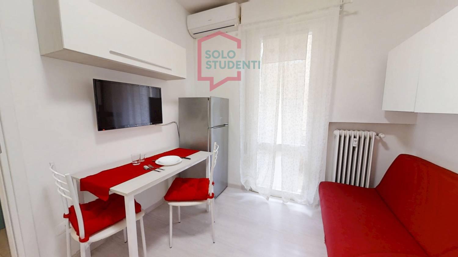 https://img.idia-cdn.it/images/wm/1759/51391/__IAAS1zU__Via-Ardigo-27-Padova-03222025_192050.jpg