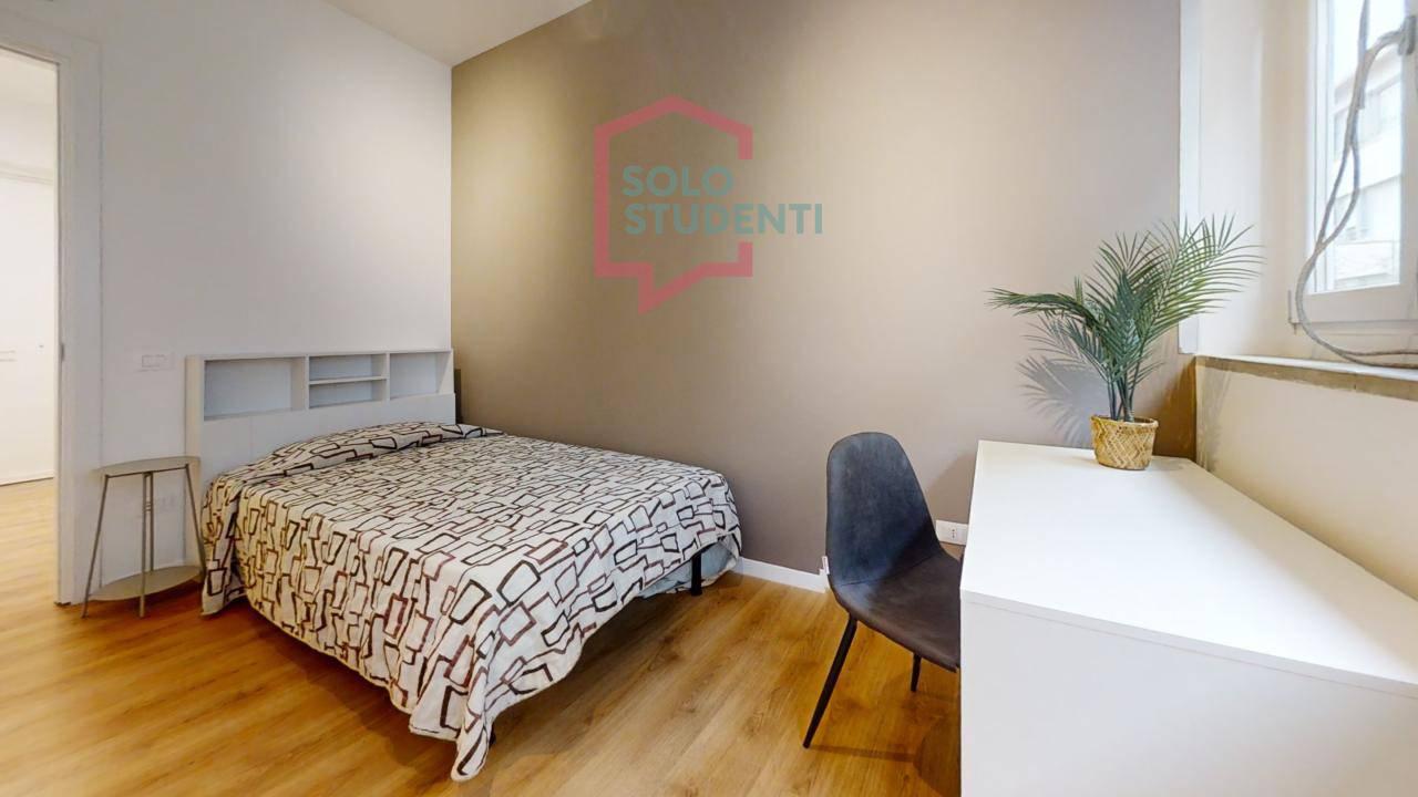 https://img.idia-cdn.it/images/wm/1759/51444/__IAAS1zU__Via-Mestrina-6-Scala-C-Bedroom_4.jpg