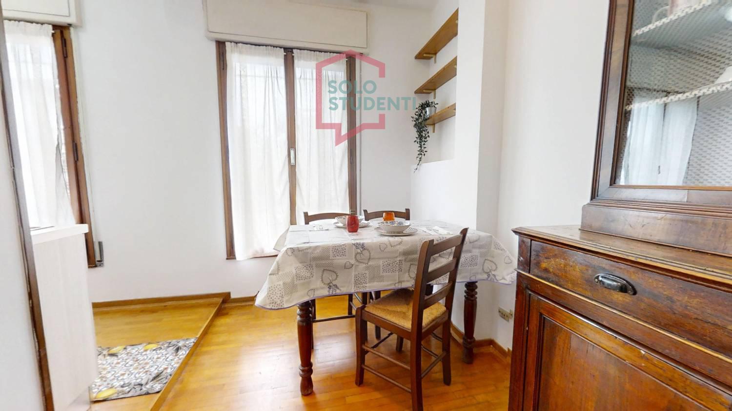 https://img.idia-cdn.it/images/wm/1759/51938/__IAAS1zU__Via-Palestro-12-Padova-PD-16-04222025_135802.jpg