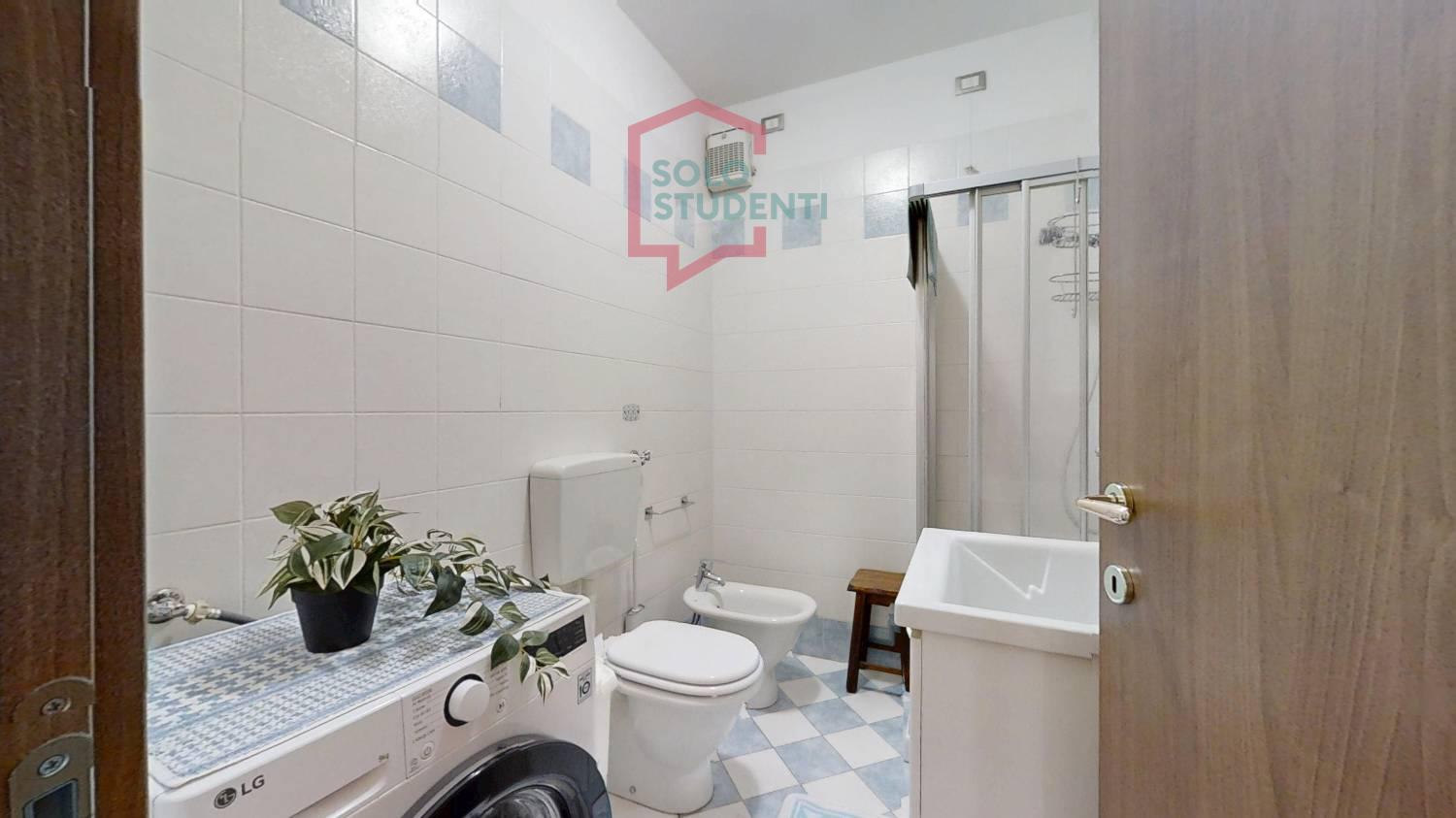 
 https://img.idia-cdn.it/images/wm/1759/52391/__IAAS1zU__Via-Vittorio-Alfieri-17-PD-26-05192025_182754.jpg 
