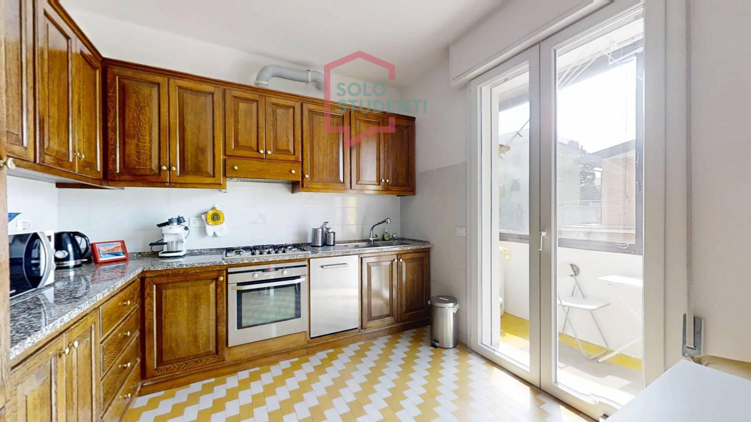 https://img.idia-cdn.it/images/wm/1759/53150/__IAAS1zU__PD-31-Via-Tirana-50-06262025_173751.jpg