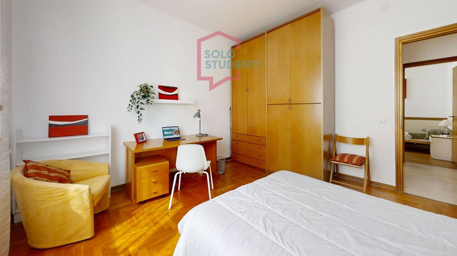 https://img.idia-cdn.it/images/wm/1759/53151/__IAAS1zU__PD-31-Via-Tirana-50-Bedroom_7.jpg