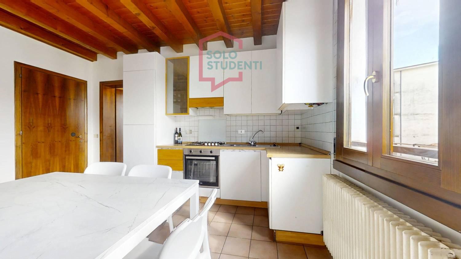 https://img.idia-cdn.it/images/wm/1759/53535/__IAAS1zU__TV-01-Via-Montello-14-Treviso-07082025_120446.jpg