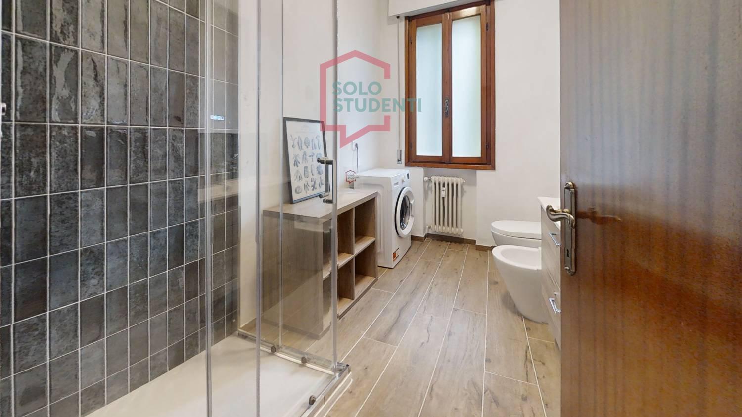 https://img.idia-cdn.it/images/wm/1759/55153/__IAAS1zU__Bathroom20.jpg
