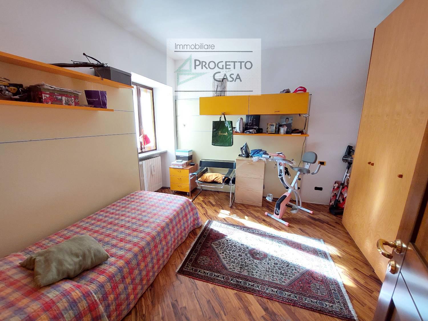 Foto 9 di 16 - Appartamento in vendita a Omegna