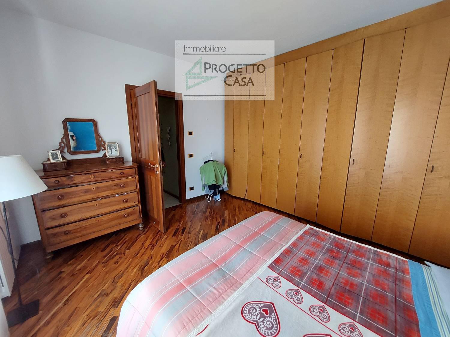 Foto 15 di 16 - Appartamento in vendita a Omegna