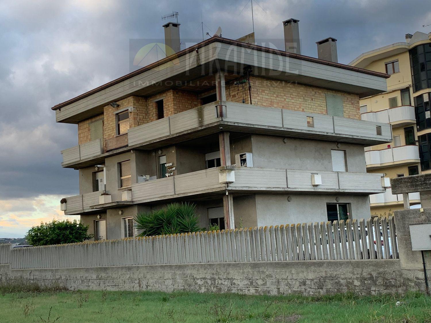 Foto 1 di 3 - Appartamento in vendita a Alba Adriatica