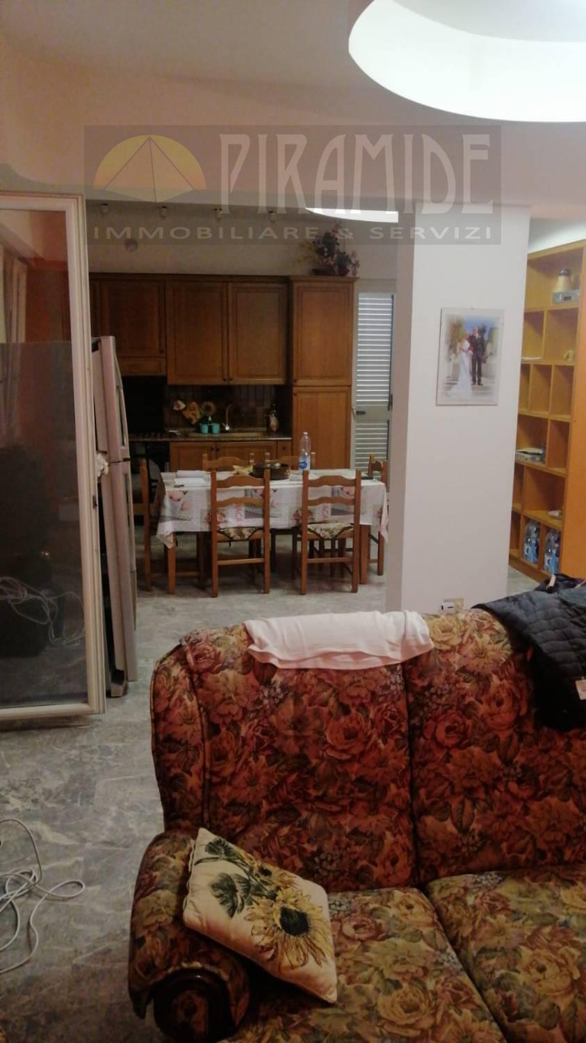 Foto 25 di 28 - Appartamento in vendita a Tortoreto